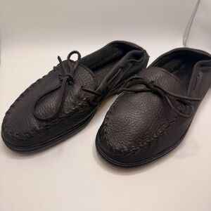 “Minnetonka”- Black Moose Leather Moccasins: NWOT- New W/out Tag- Men’s Size: 8